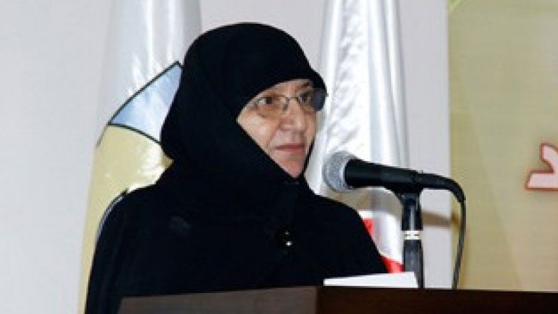 المسلمة بين الثورة الإسلامية والمقاومة الإسلامية