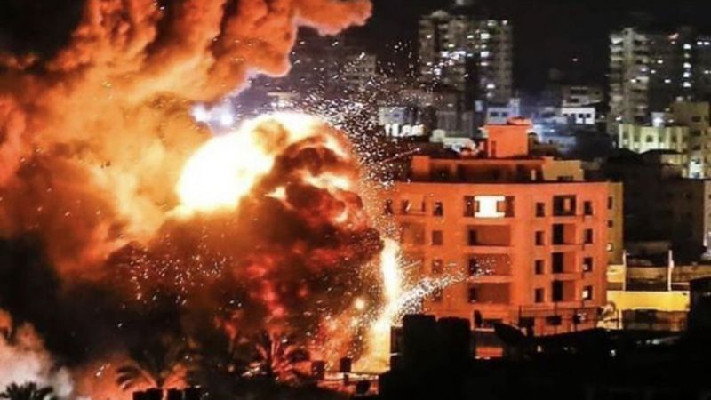 قصفٌ "إسرائيلي" على غزة.. وردٌ من "حماس"